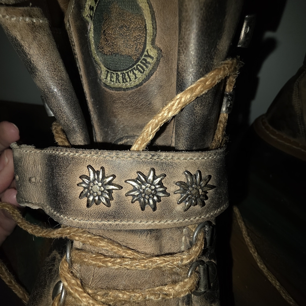 Edelweiss Unique Rare Vintage Leather Boots - Picture 9 of 10